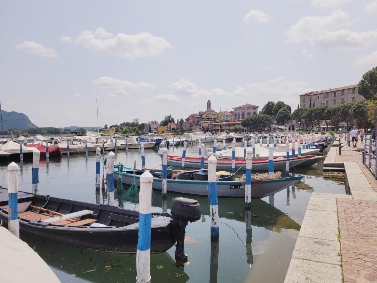 Light On Lake Iseo Clusane Exterior photo