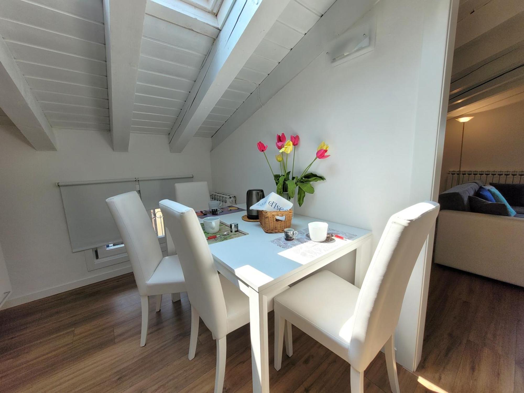 Light On Lake Iseo Clusane Exterior photo